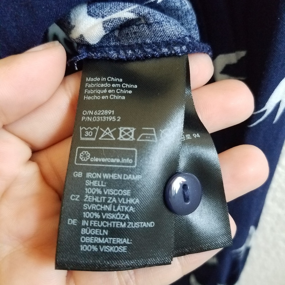 Button down top - Picture 5 of 5